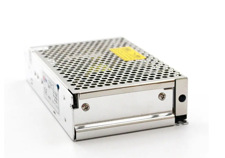 明緯防水電源，堅固機殼守護讓電力無懼水患