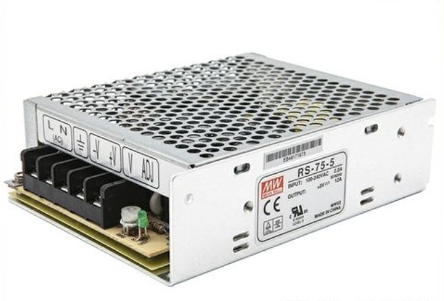 酒店機(jī)場(chǎng)全覆蓋明緯插墻式資通訊電源暢行通訊無(wú)憂