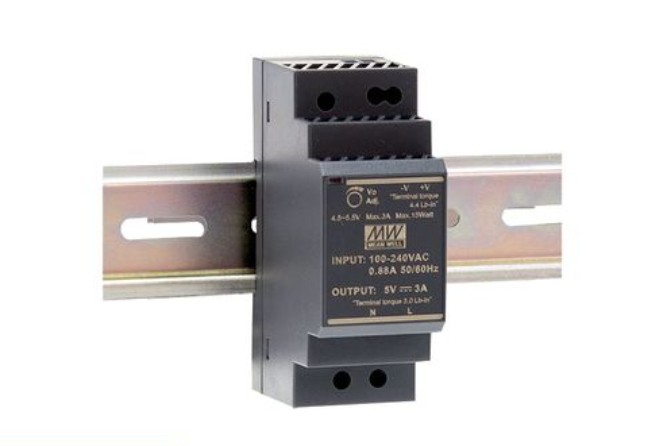 明緯恒功率電源功率恒定如一設(shè)備運(yùn)行全程無(wú)憂